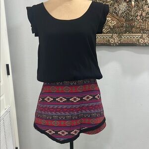 Line And Dot Aztec/Native Print Romper With Pockets. Size M